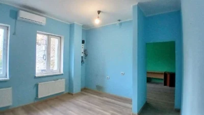 Продаж 2-кімнатній квартири біля метро «Вокзальний»