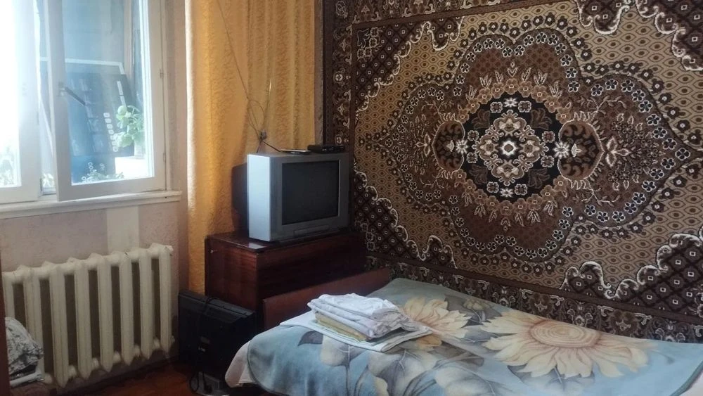 Продається простора трикімнатна квартира, 533022