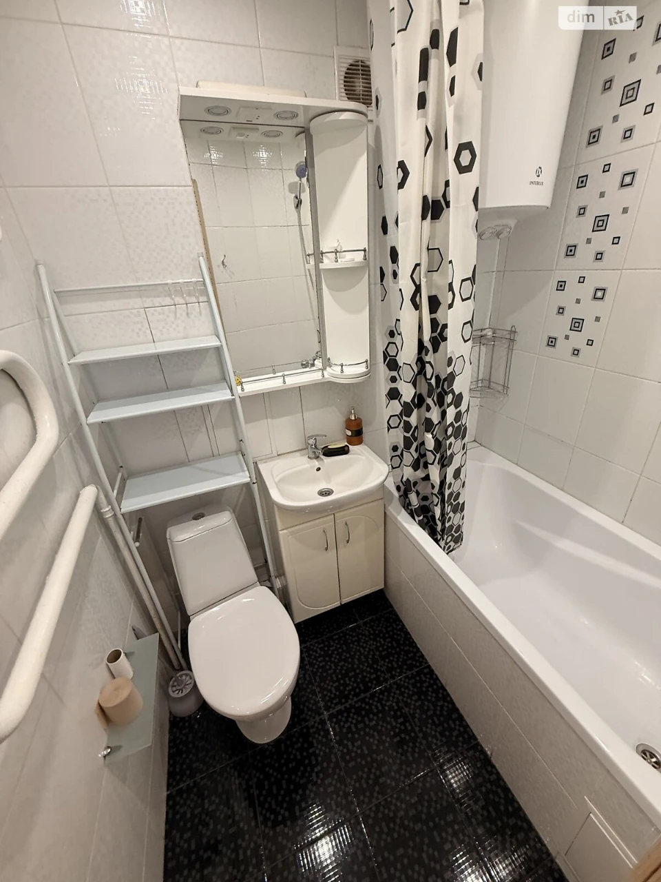Apartment for Sale in Ilyichivsk