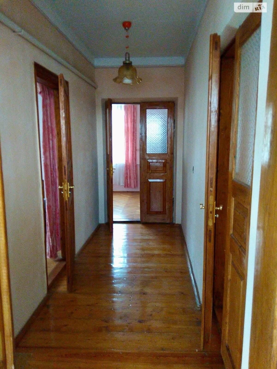 Продаж Дім