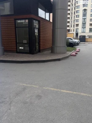 Продаж паркомісця Голосіїв