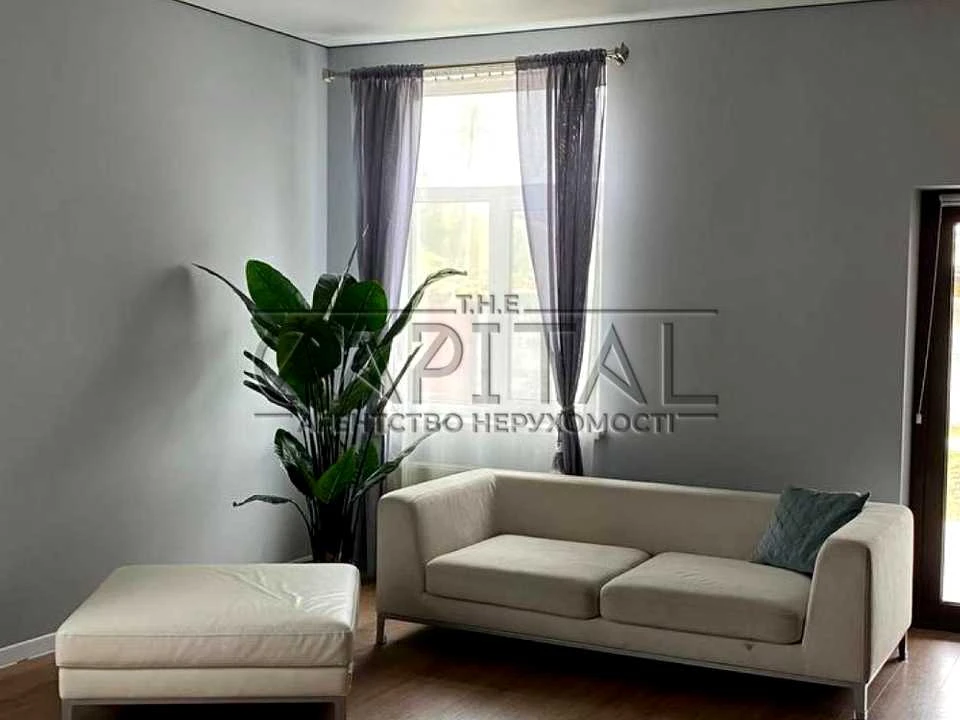 Duplex for rent. Kyiv, Lipova