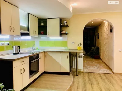 Продаж Квартира Судобудівник