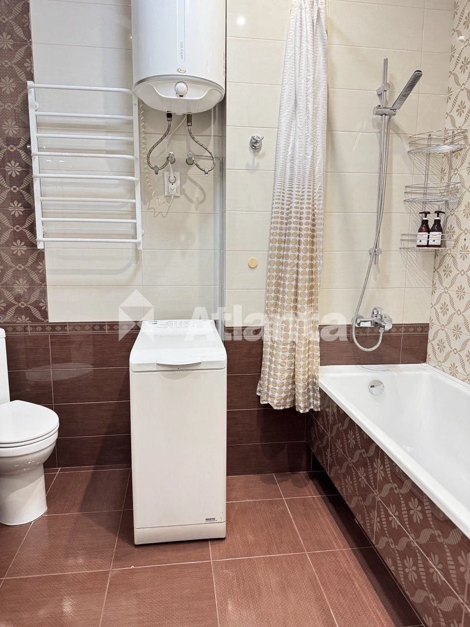 1-bedroom apartment on French Boulevard – renovated, furnished, appliances