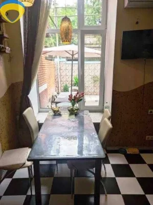 Cozy apartment — private courtyard and everything is ready for living