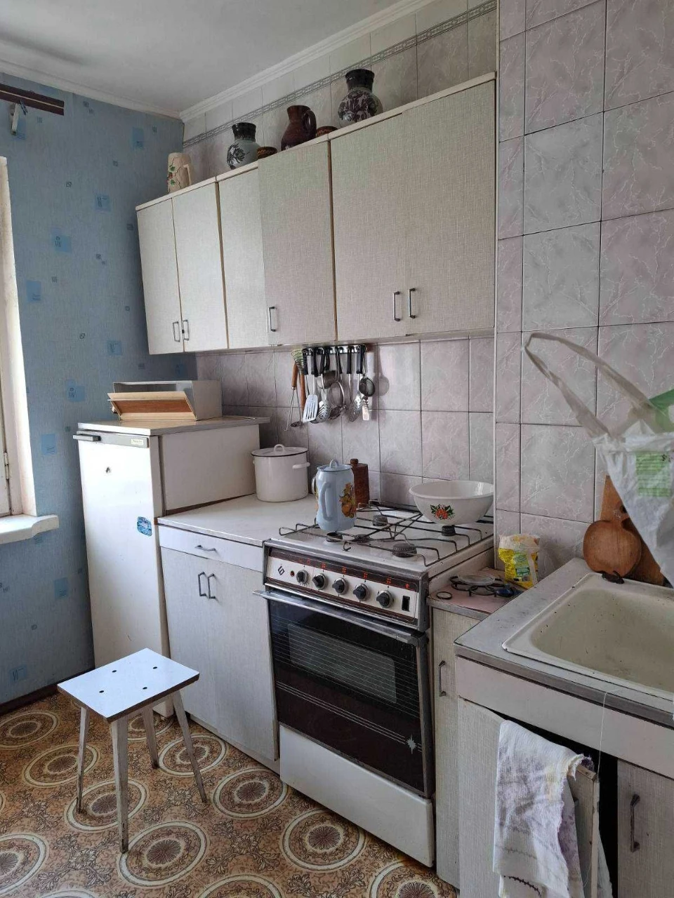 Продаж! Квартира-студія на вулиці Заболотного / Семена П