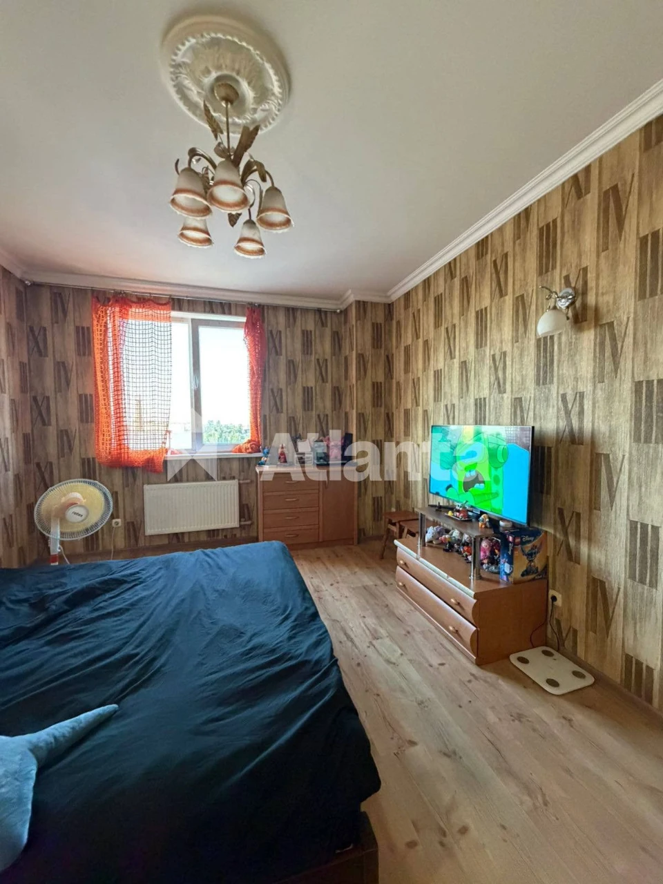 1-кімнатна квартира в новому ЖК - простора кухня, спальня, в
