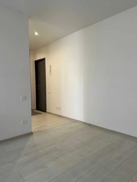Selling a real one-bedroom apartment in Alekseyevka, near Pobeda metro station. European-quality renovation.