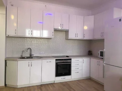 Продаж 1 кімнатної квартири в ЖК «Апельсин» на Середньофонта