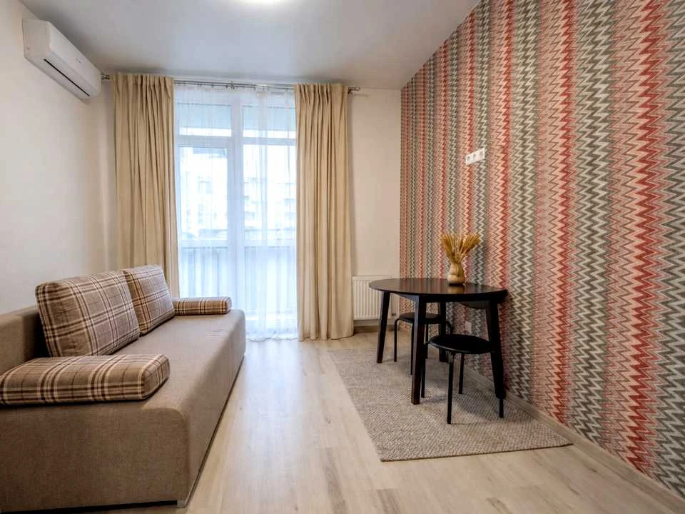 Apartment. Odessa, Vladislava Buvalkina st.