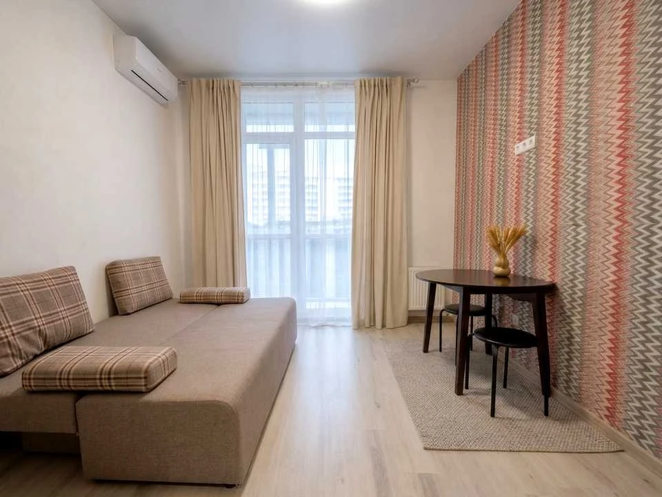 Apartment. Odessa, Vladislava Buvalkina st.