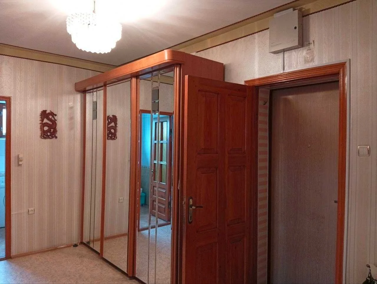 В продажу великий житловий будинок в центрі Харкова, метро К