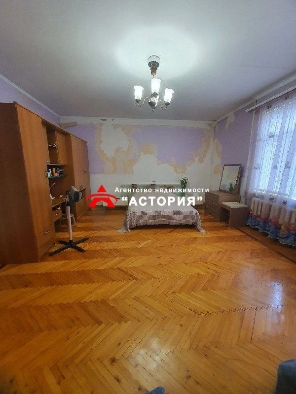 Sale of a spacious house in village of Baburka