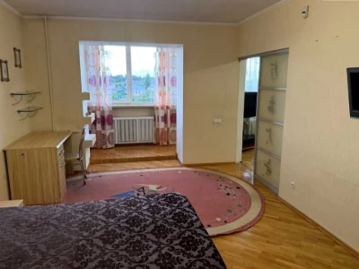Apartment. Vinnytsia, Stepan Bandery Street