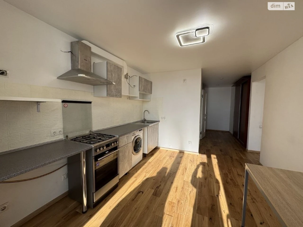 Long-Term Rental Apartment, Zamostyan