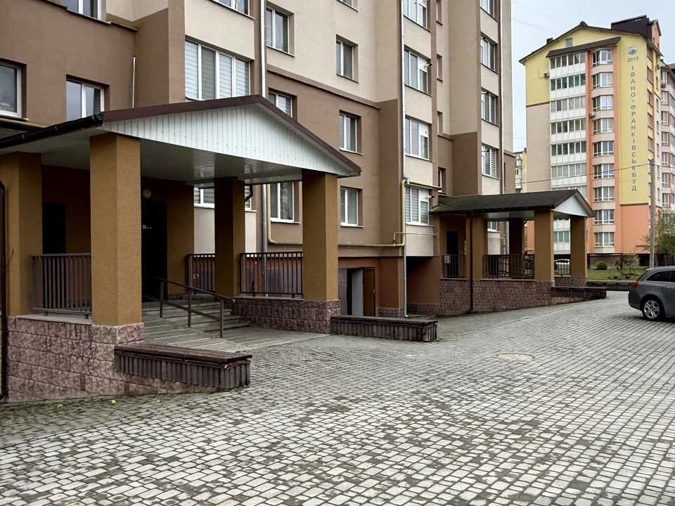 Apartment. Ivano-Frankivsk, Romana Virastyuka st.