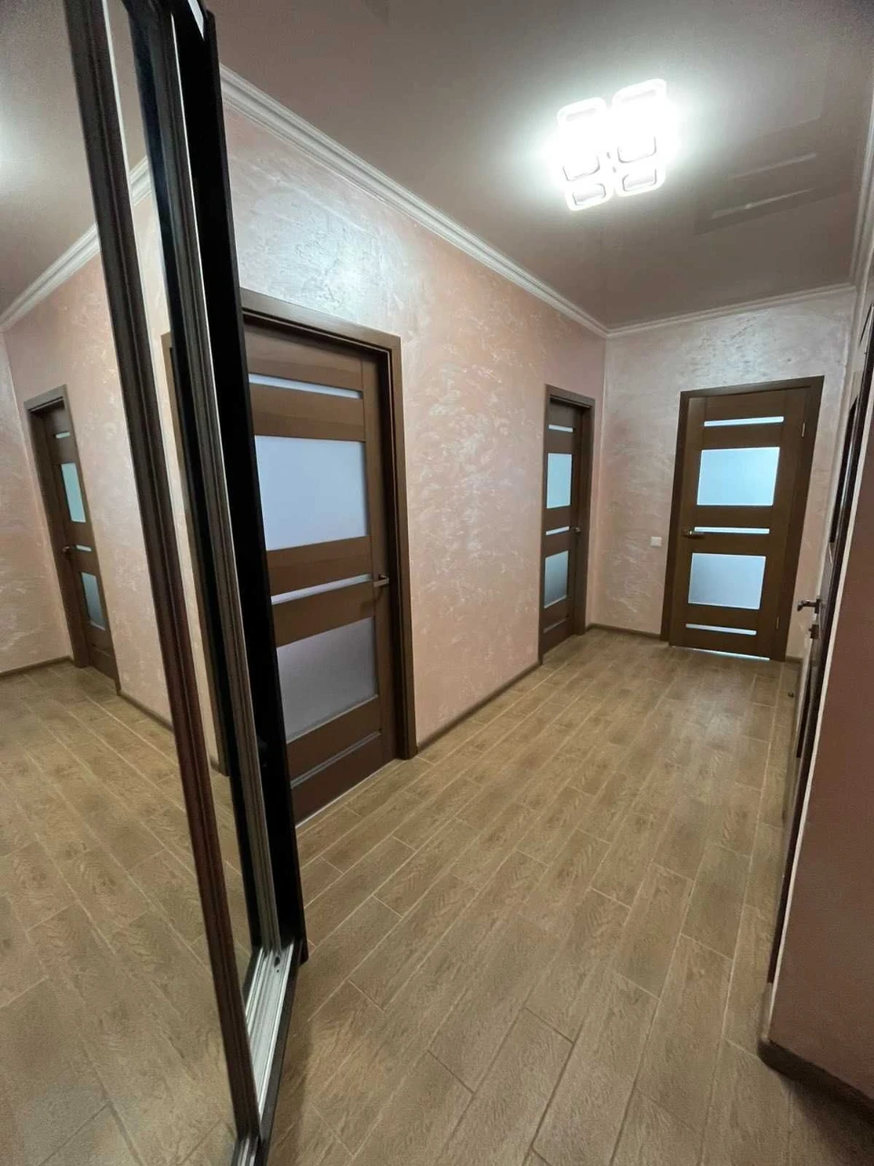‼️СРЕДНИЙ‼️Продажа САМОЇ ДОВОЛЬНОЇ 2-кімнатній квартири, з ремонтом в ЖК