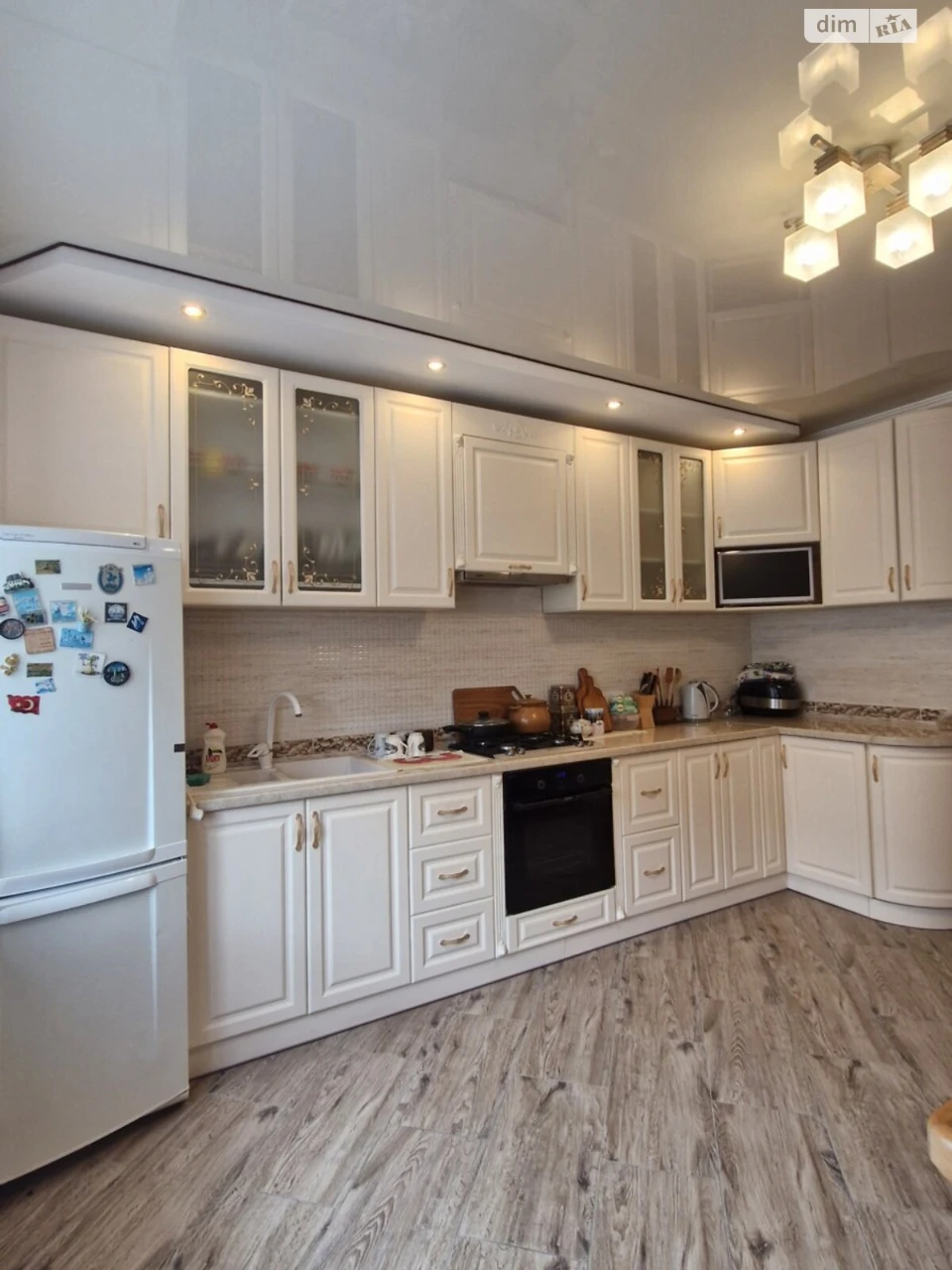 Sale of Bogunsky House