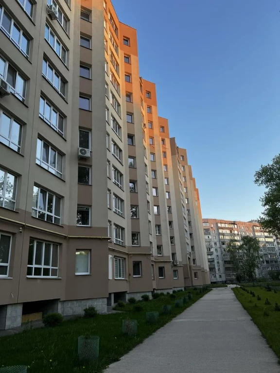 Продаж 2-кімнатного житла з РЕМОНТОМ та меблями
