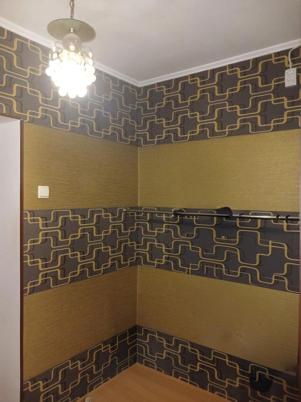 For Sale: 1-bedroom apartment on Volodymyr Street.