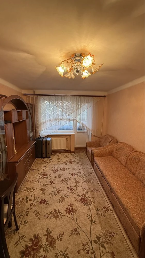 Продається 3-кімнатна квартира в Кропивницькому, Ковалівка