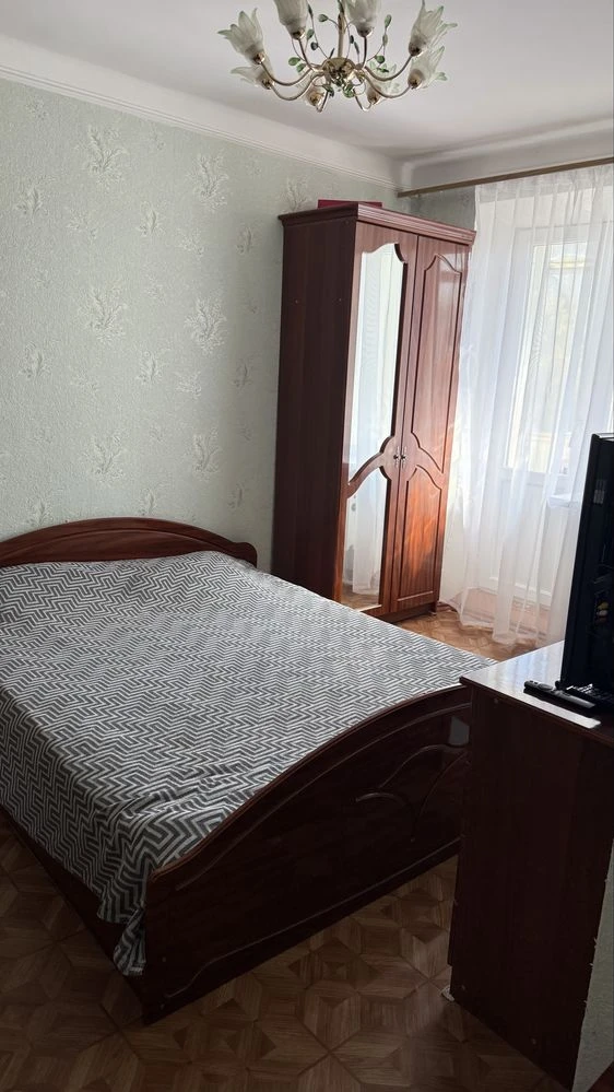 Продається 3-кімнатна квартира в Кропивницькому, Ковалівка