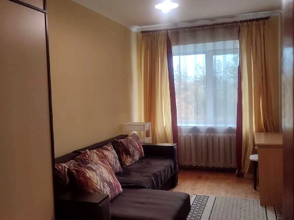 Квартира. Київ, вулиця Сергія Берегового