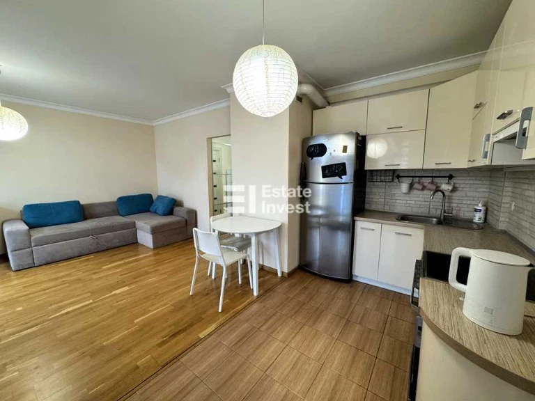 Apartment. Regrenatorna Street, Kyiv