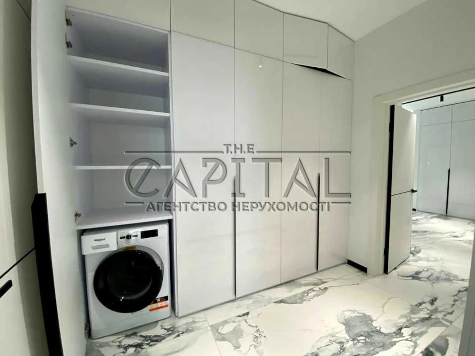 Apartment. Ioanna Pavla II Street, Kyiv