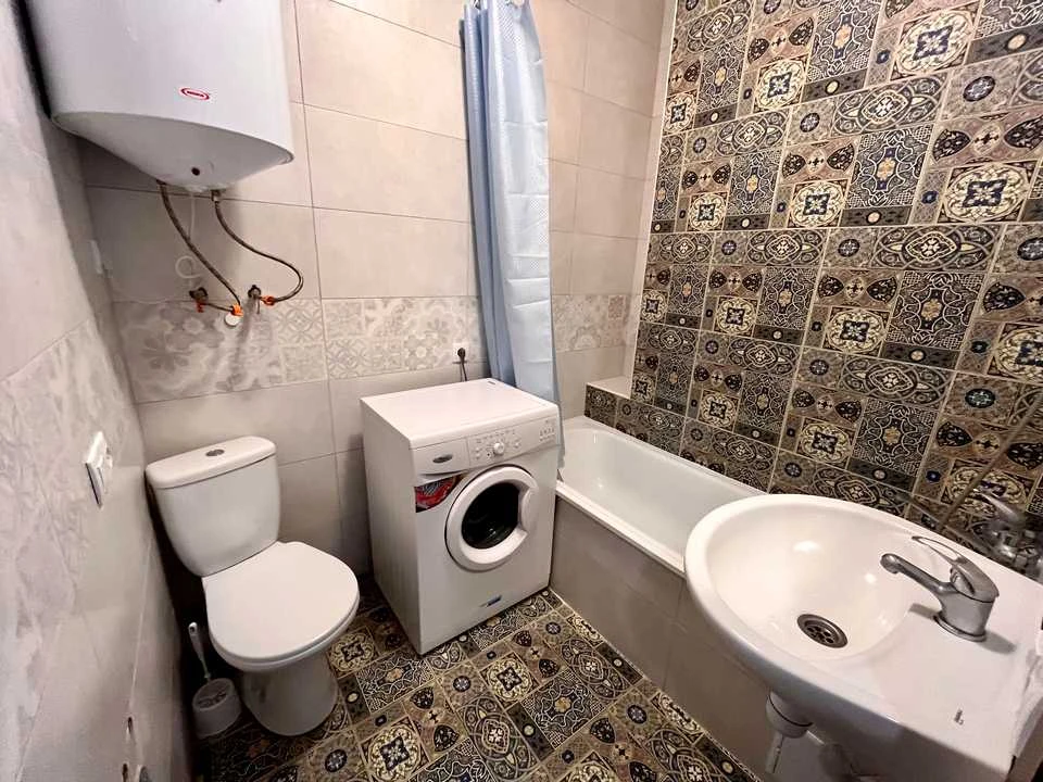 Квартира. Київ, Ярослава Гашека бульв.