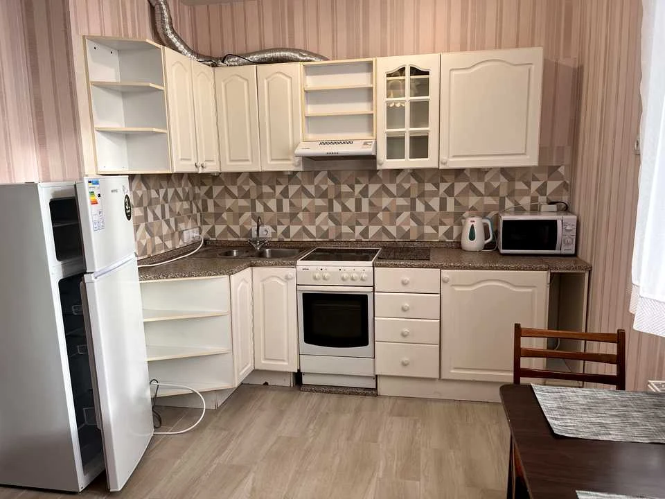 Квартира. Київ, Ярослава Гашека бульв.