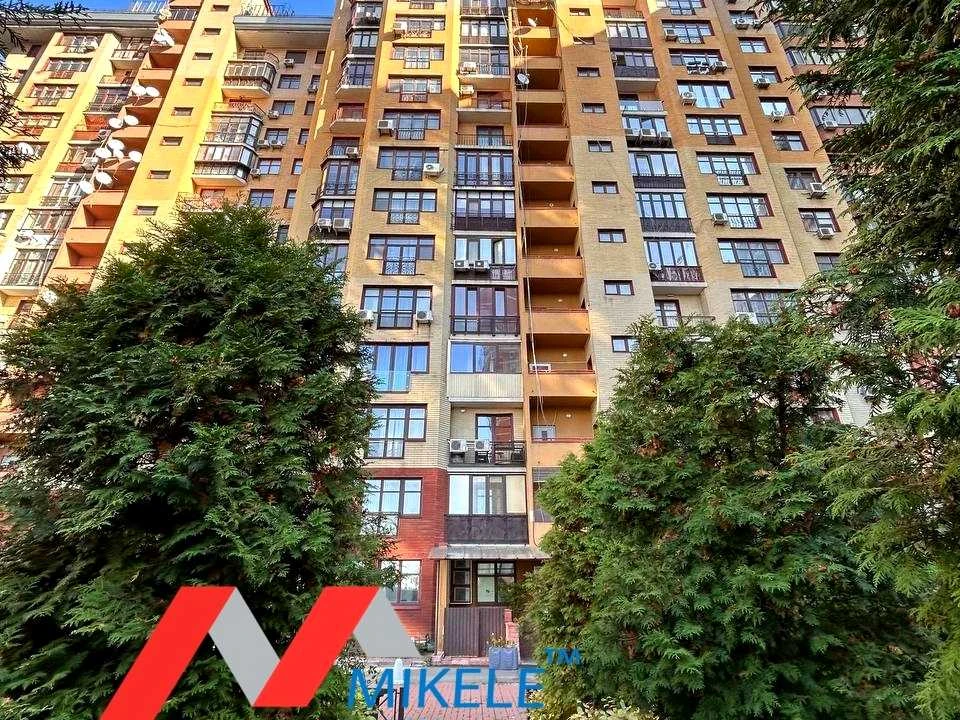 Квартира. Київ, Євгена Коновальця вул.