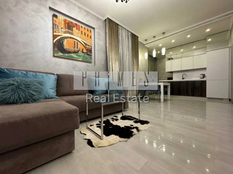 Аренда 2-комнатной квартиры 50 м², Андрея Совы ул., Верхогля