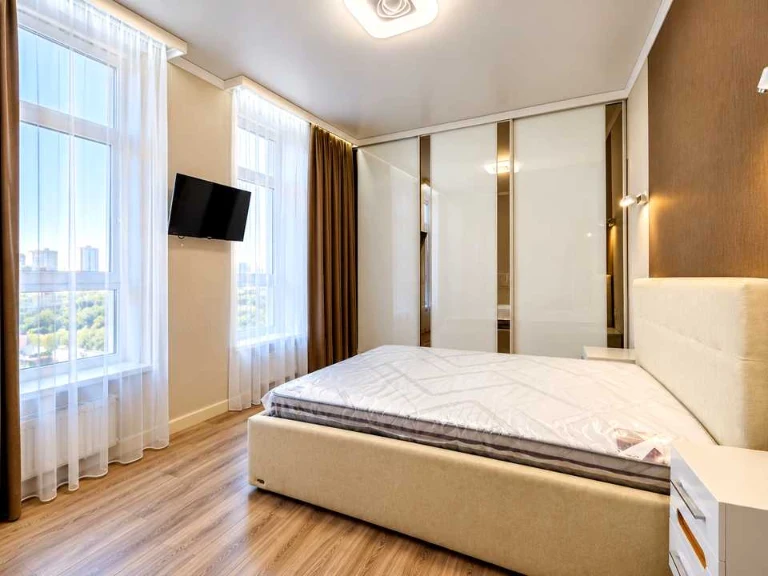 Apartment. Ioanna Pavla II Street, Kyiv