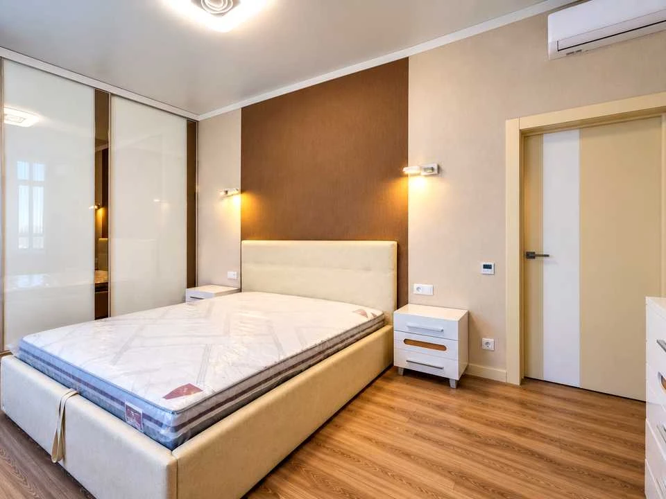 Apartment. Ioanna Pavla II Street, Kyiv