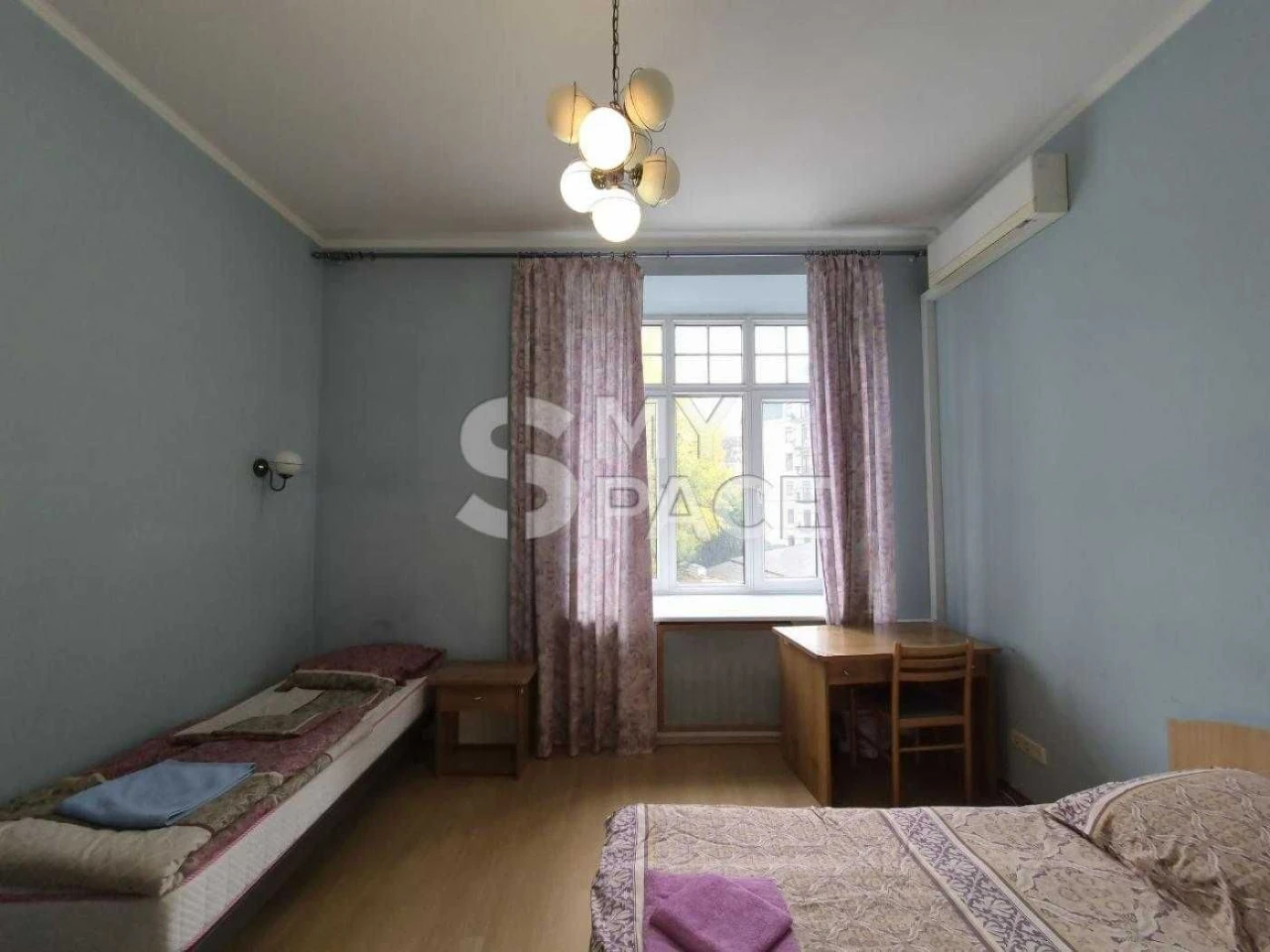 Продаж 5к.кв, Круглоуніверситетська 7, Бесарабська площа, Хр