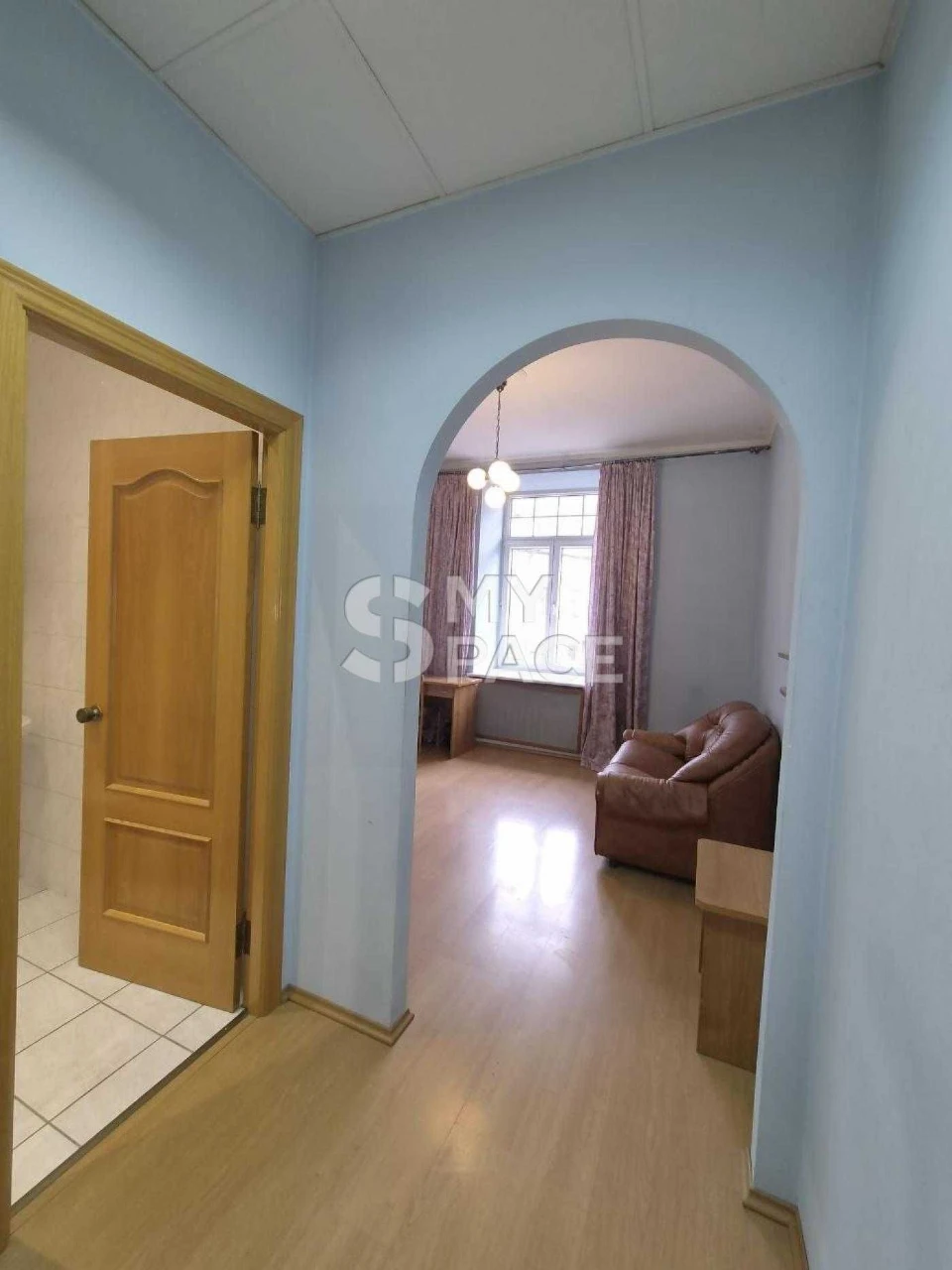 Продаж 5к.кв, Круглоуніверситетська 7, Бесарабська площа, Хр