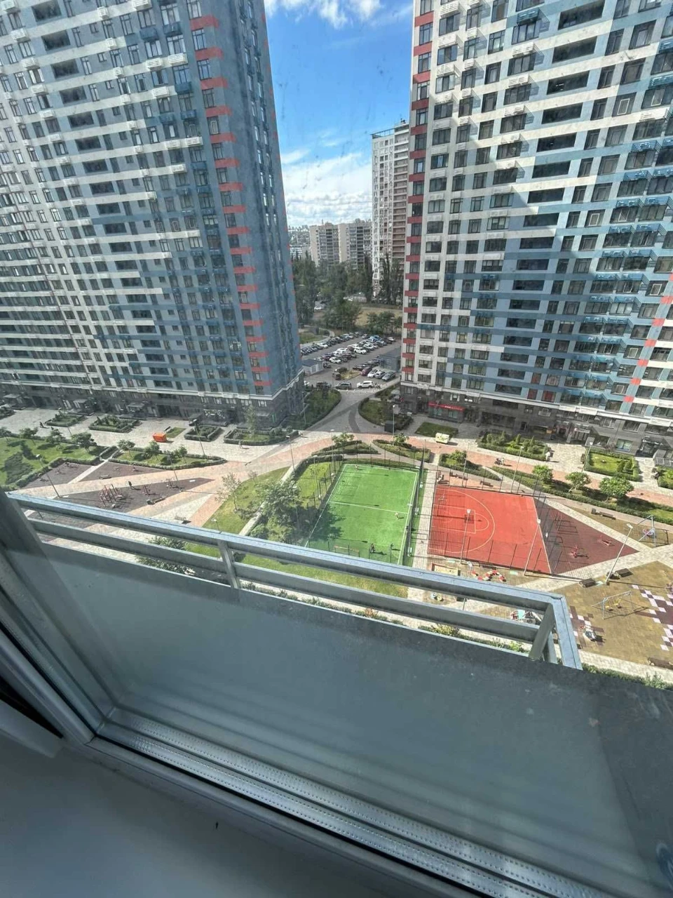Продажа 1-комнатной квартиры 51 м² с ремонтом в ЖК "Галактика", ул. Сверстюка