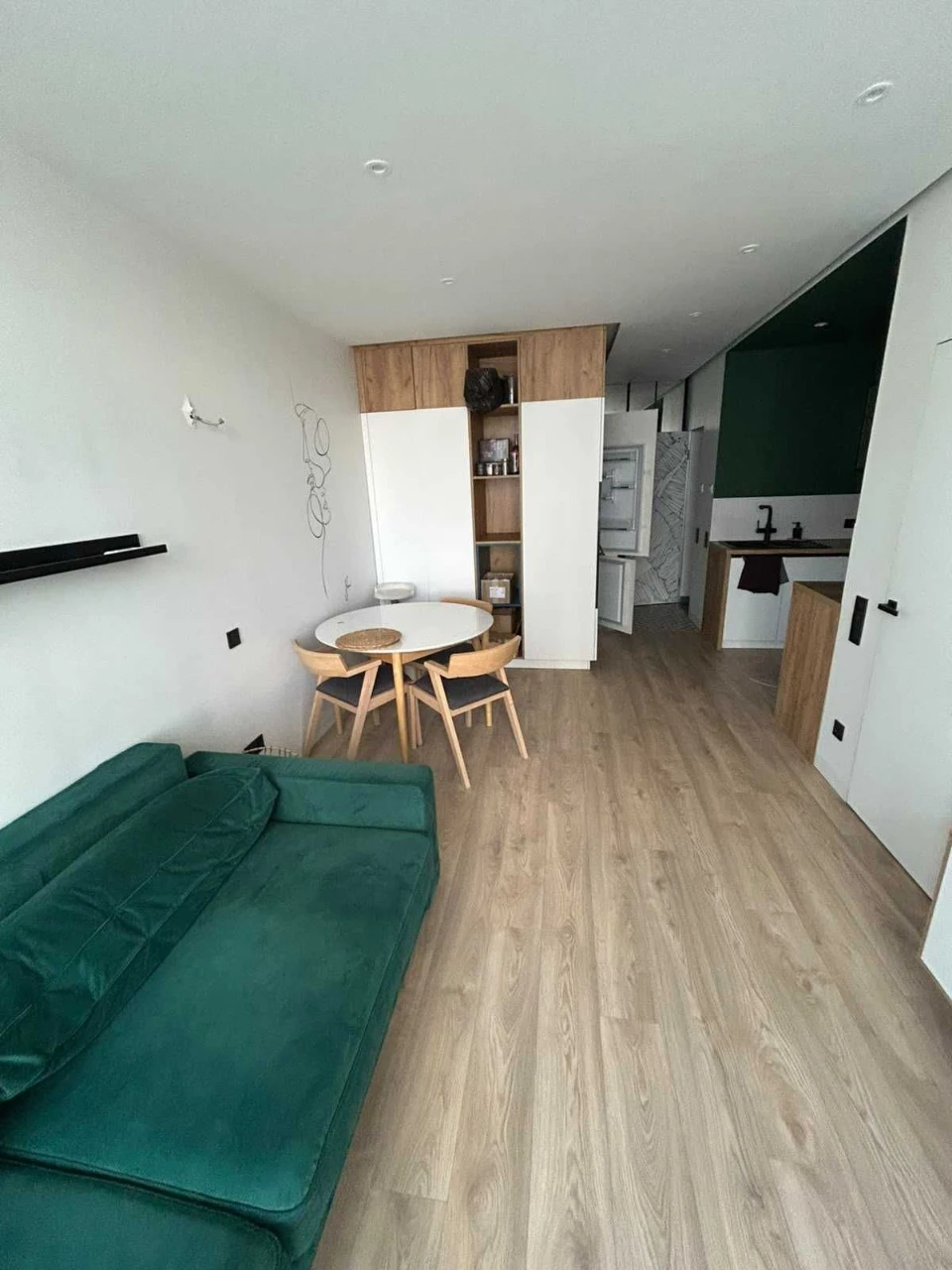 Продажа 1-комнатной квартиры 51 м² с ремонтом в ЖК "Галактика", ул. Сверстюка