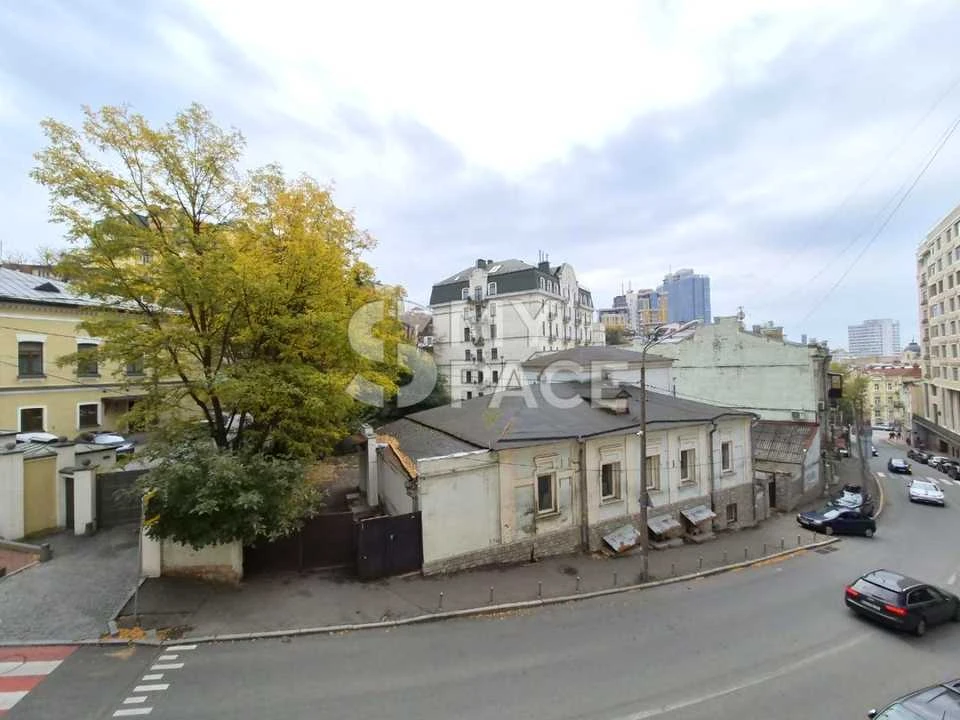 Квартира. Київ, Круглоуніверситетська вул.