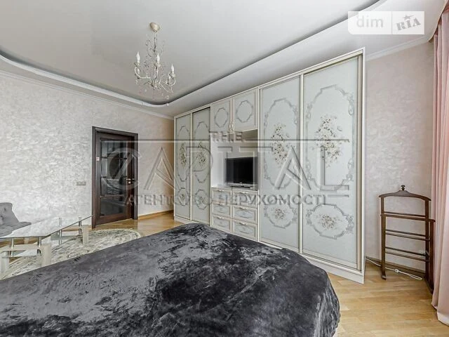 Продажа 4к квартиры 121 кв. м по ул. Левка Лукьяненко 21 • I