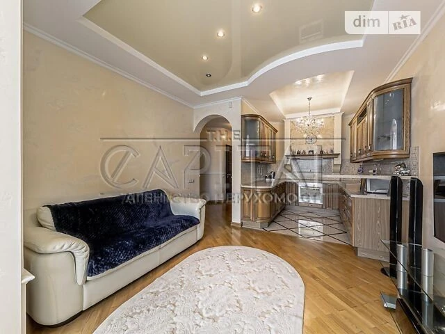 Продажа 4к квартиры 121 кв. м по ул. Левка Лукьяненко 21 • I