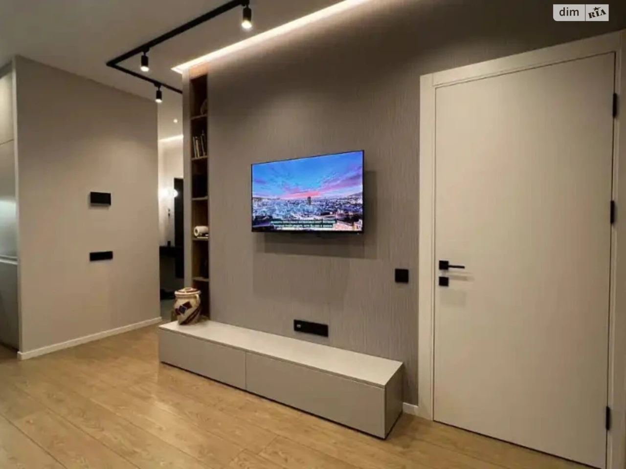 Apartment for Sale - Central Hill