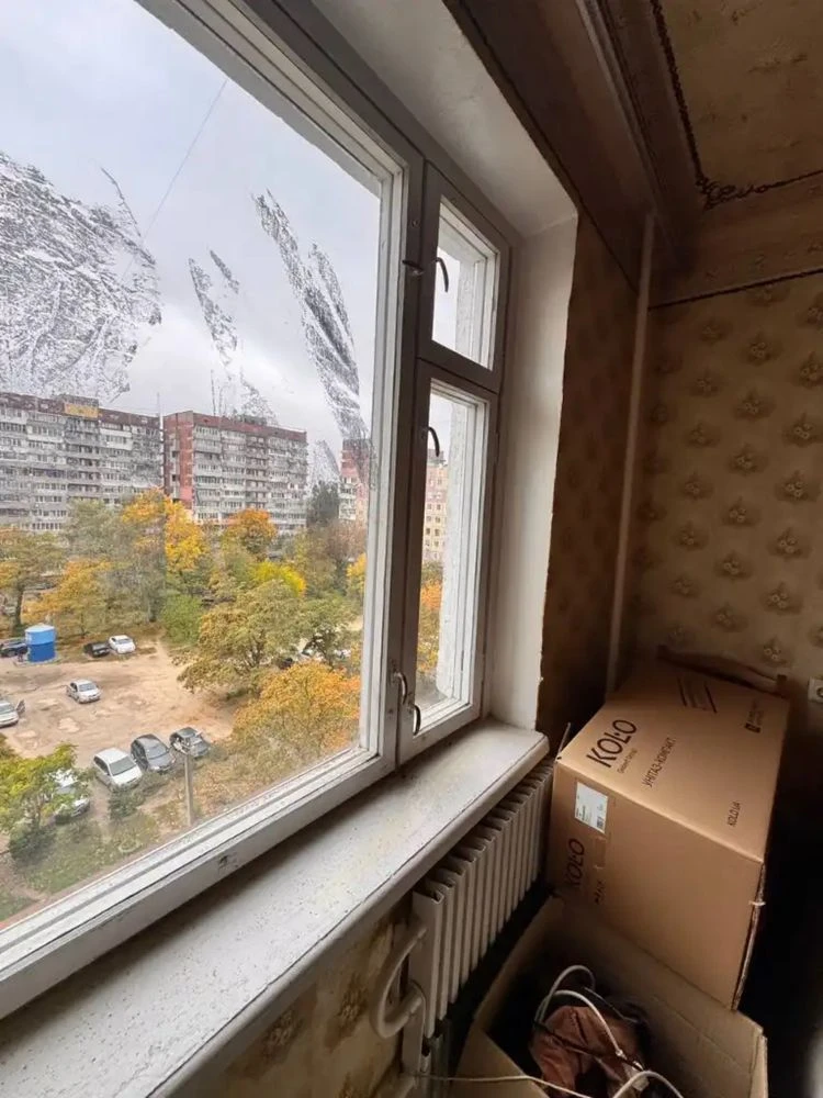 Продам 3-кімнатну квартиру в ЖК "Левобережний", в селі Караван, місте Берези