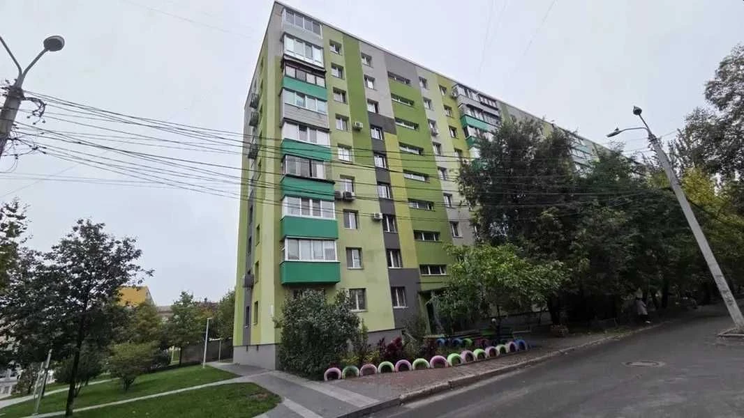 Продається 3-кімнатна квартира з ремонтом на проспекті Слобожанський