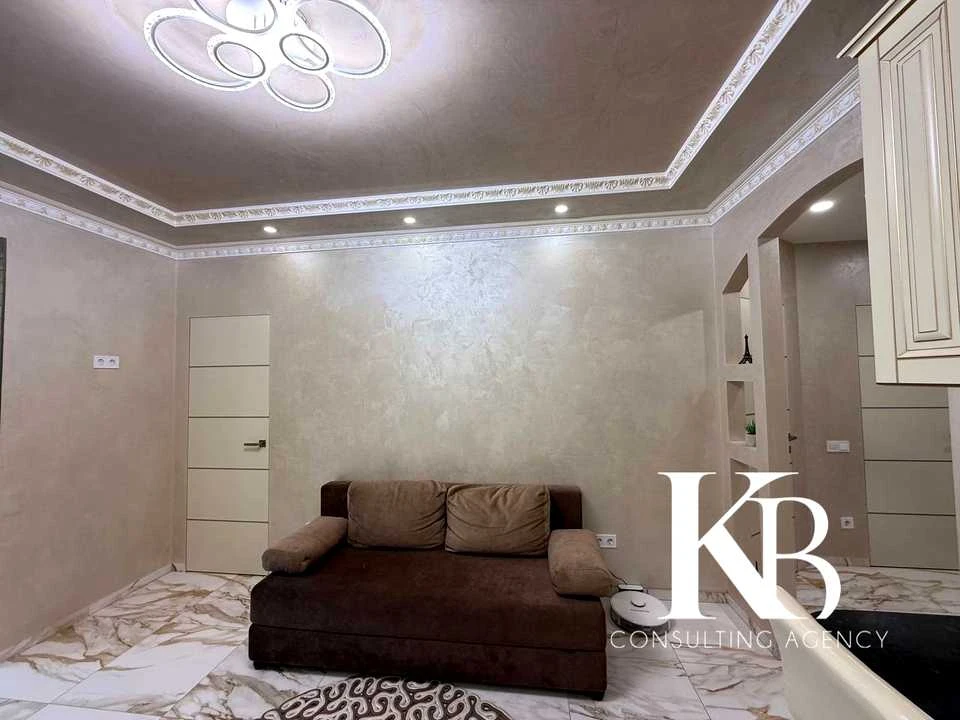 Apartment. Dnipro, Mandrykivska Street