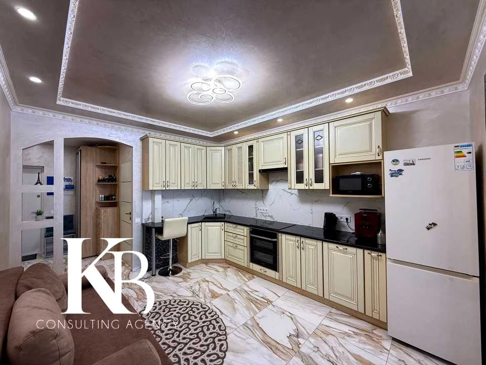 Apartment. Dnipro, Mandrykivska Street
