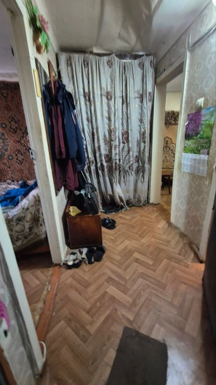 Продам 2к.кв. с раздельными комнатами в центре ХТЗ