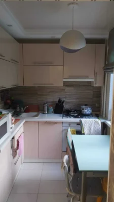Продається 2-кімнатна квартира, район "П.Поле", метро "23 Серпня", 51б
