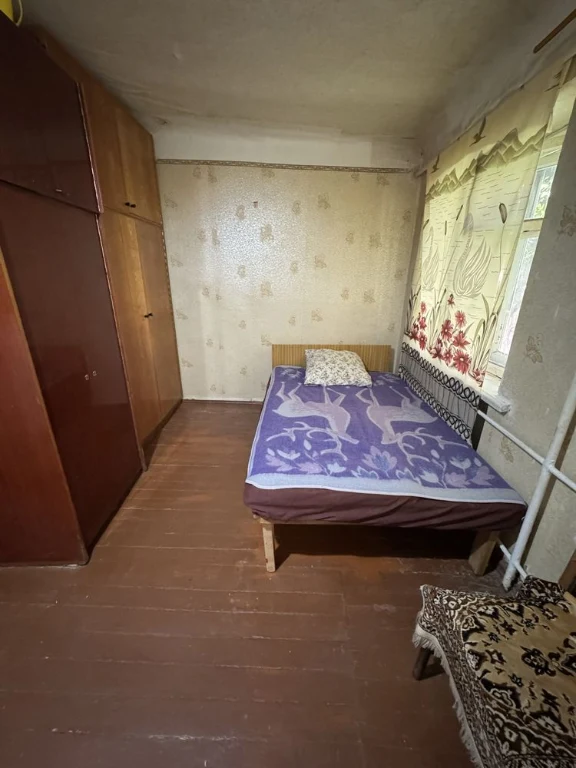 Room for Sale in Dormitory from Owner